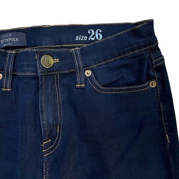 J CREW | NWOT TOOTHPICK JEANS 8” MID-RISE DARK WASH | SIZE: 26 - Picture 3 of 11